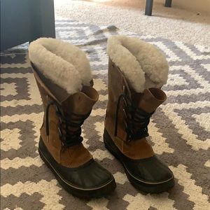 Sorel winter snow boot size 9US